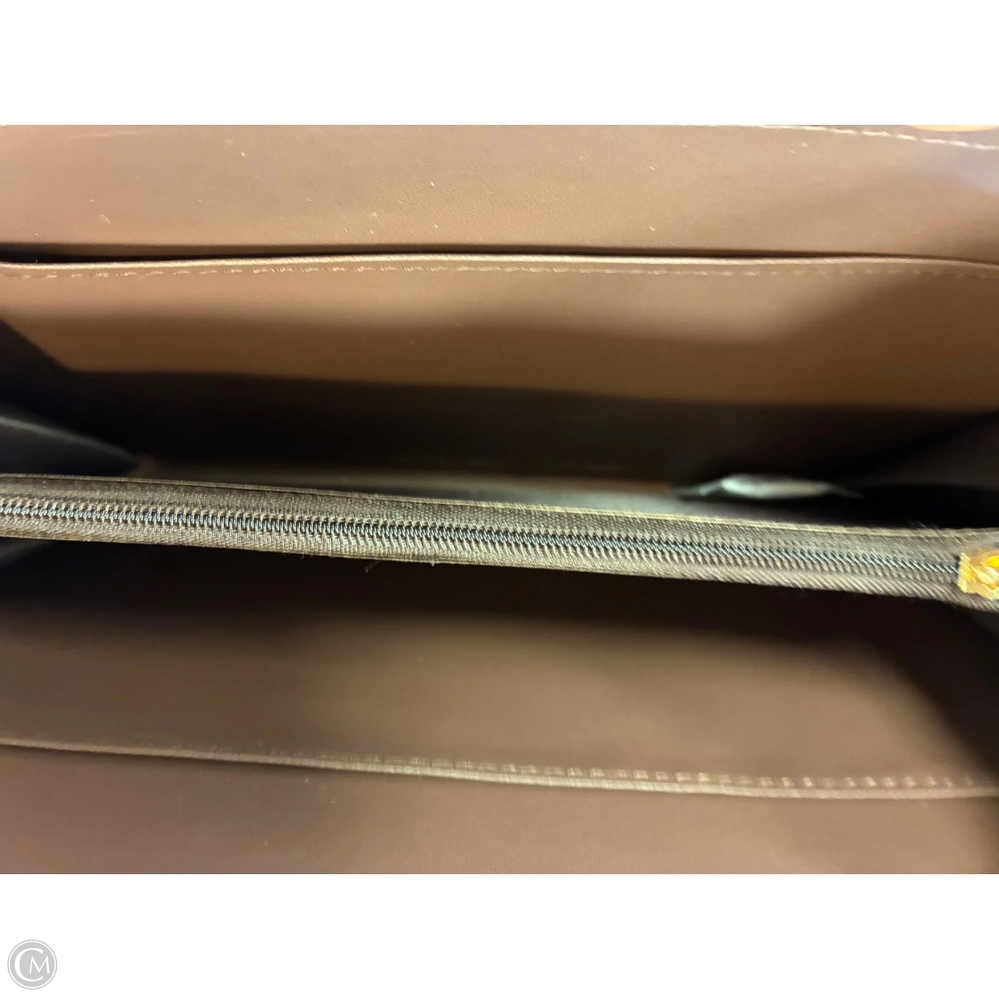 Crossbody By Clothes Mentor, Size: Medium