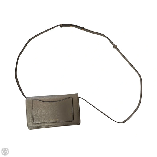 Crossbody Luxury Designer By Marc Jacobs, Size: Small
