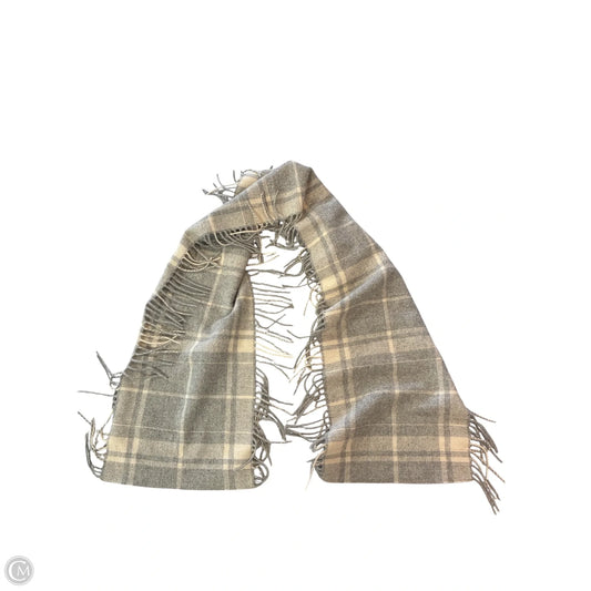 Scarf Winter By Banana Republic In Grey