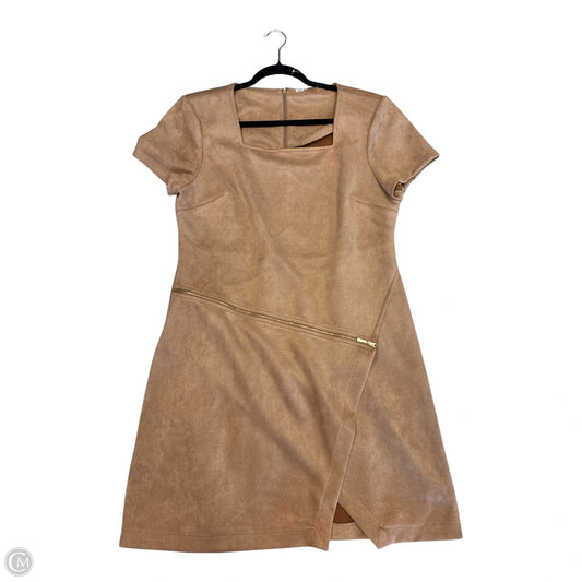 Dress Casual Short By Calvin Klein In Tan, Size: Xl