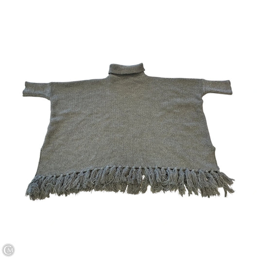 Sweater By Clothes Mentor In Grey, Size: Onesize