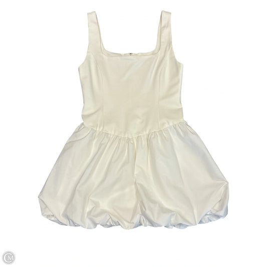 Dress Casual Short By Skies Are Blue In Ivory, Size: M