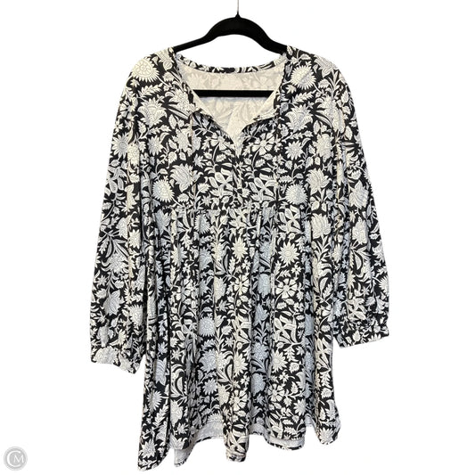 Dress Casual Short By Cmf In Black & White, Size: M