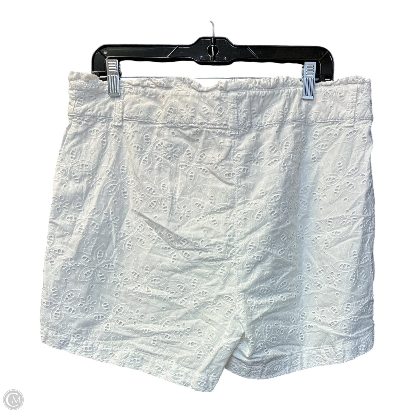 Shorts By Crown And Ivy In White, Size: L