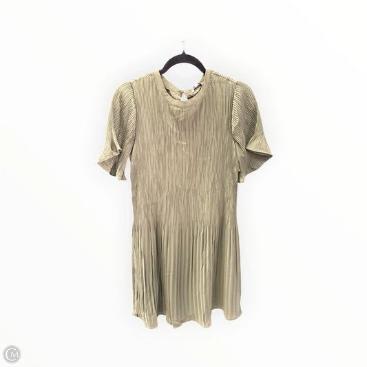 Dress Casual Short By Naked Zebra In Green, Size: M