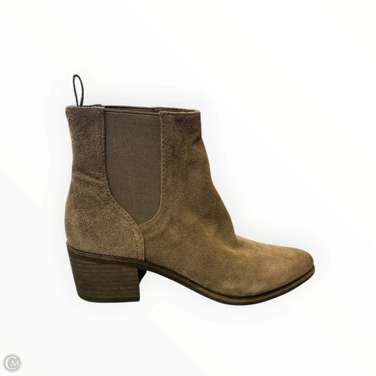 Boots Ankle Flats By Dolce Vita In Brown, Size: 7