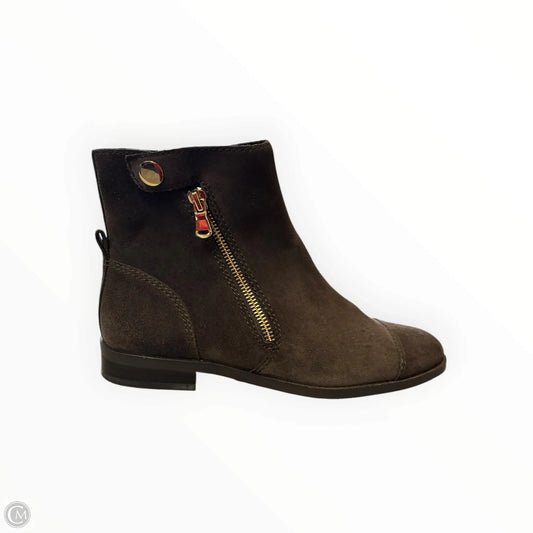 Boots Ankle Flats By Ann Taylor In Brown, Size: 6.5