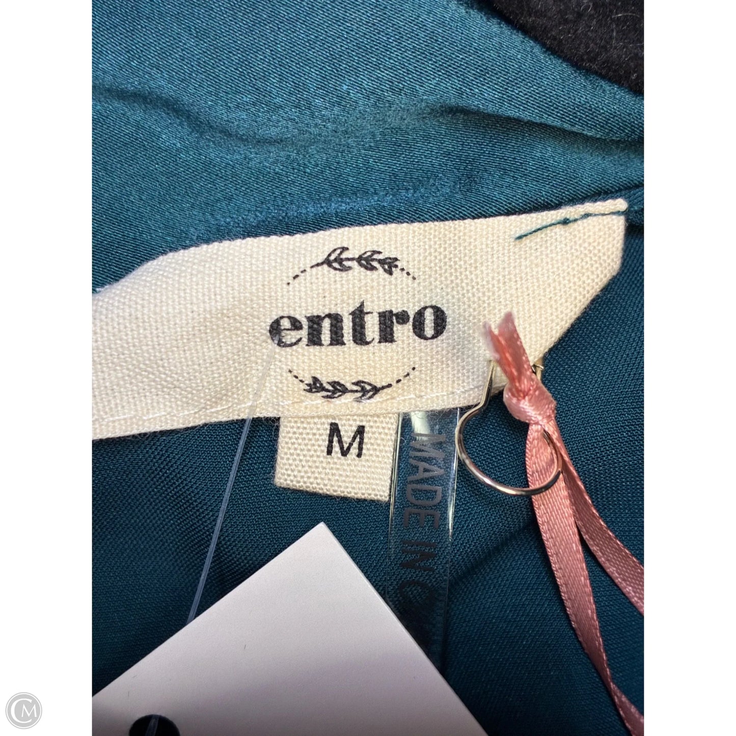 Top Short Sleeve By Entro In Green, Size: M